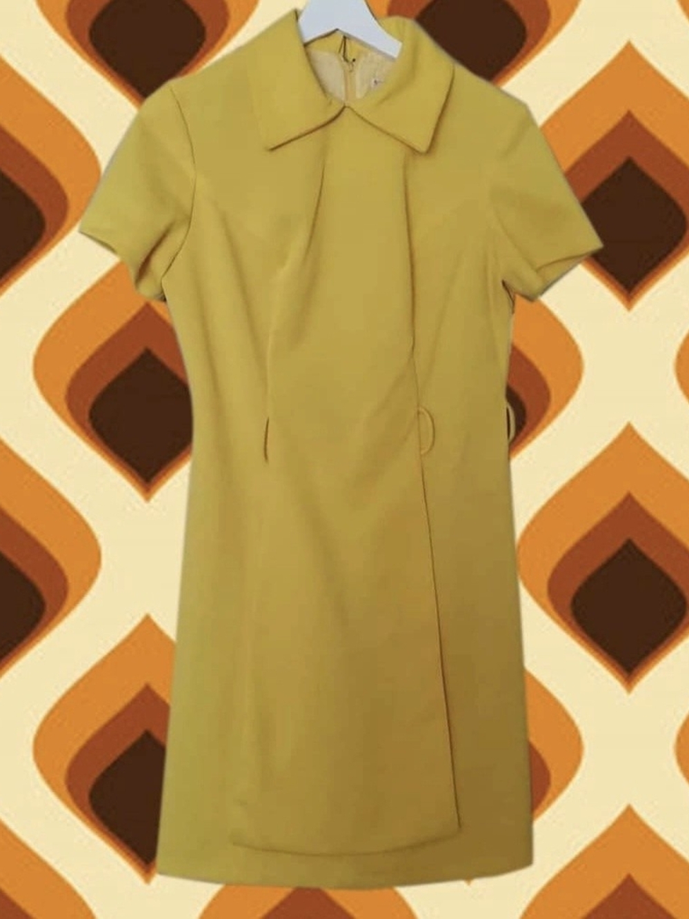 Vintage Short-Sleeve Mini Dress in Mustard Yellow